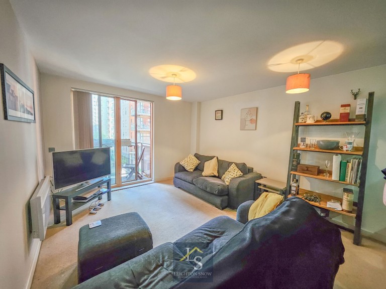Images for Lord Street, Melia House, M4 EAID:425574707 BID:4e9803c7-4032-406b-90d5-01d6ebc98bcc