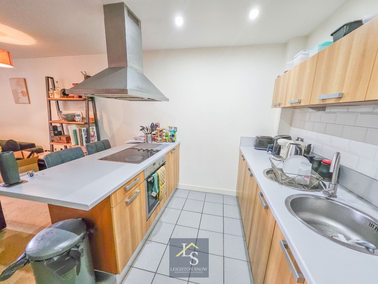 Images for Lord Street, Melia House, M4 EAID:425574707 BID:4e9803c7-4032-406b-90d5-01d6ebc98bcc