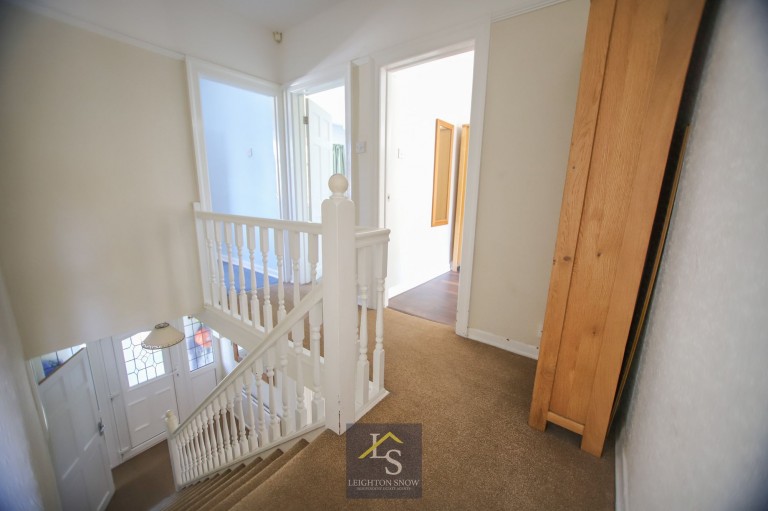 Images for Colwyn Road, Bramhall, SK7 EAID:425574707 BID:a331354c-8a27-4290-8521-a2425358b7e6