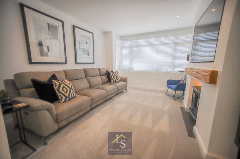 Images for Tenby Drive, Cheadle Hulme, SK8 EAID:425574707 BID:a331354c-8a27-4290-8521-a2425358b7e6