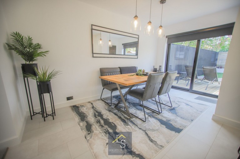 Images for Tenby Drive, Cheadle Hulme, SK8 EAID:425574707 BID:a331354c-8a27-4290-8521-a2425358b7e6