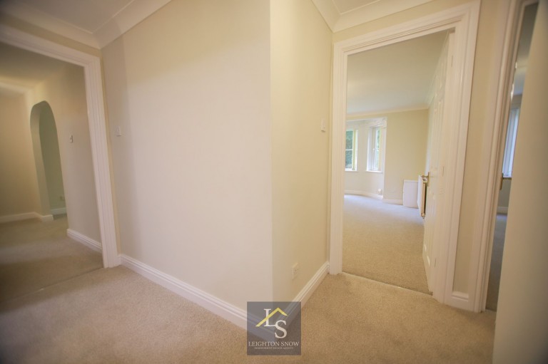 Images for The Crescent, St. James Lodge, SK3 EAID:425574707 BID:a331354c-8a27-4290-8521-a2425358b7e6