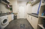 Waterloo Road, Bramhall, sk7