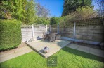 Waterloo Road, Bramhall, sk7