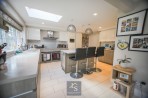 Moss Lane, Bramhall, sk7