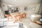 Moss Lane, Bramhall, sk7