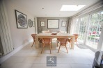 Moss Lane, Bramhall, sk7