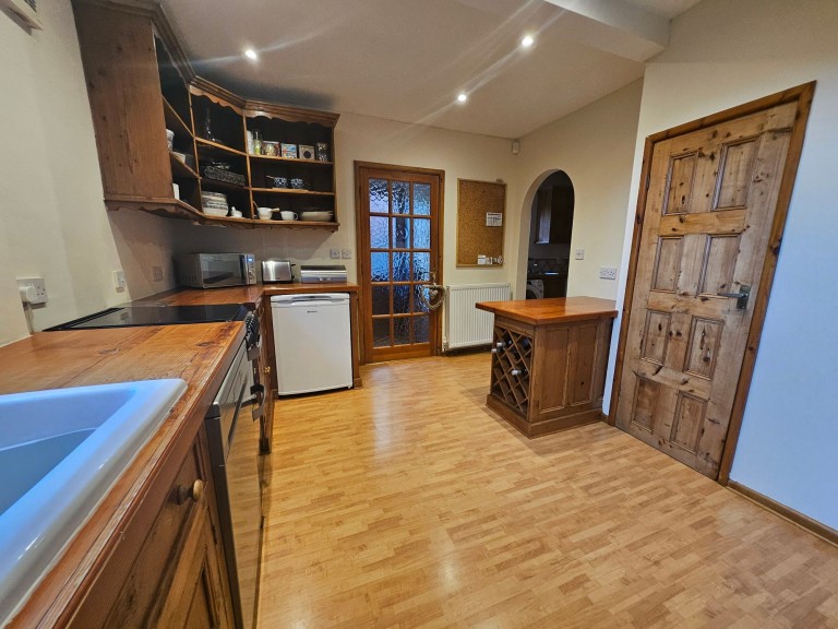 Images for Bramley Road, Bramhall, SK7 EAID:425574707 BID:4e9803c7-4032-406b-90d5-01d6ebc98bcc