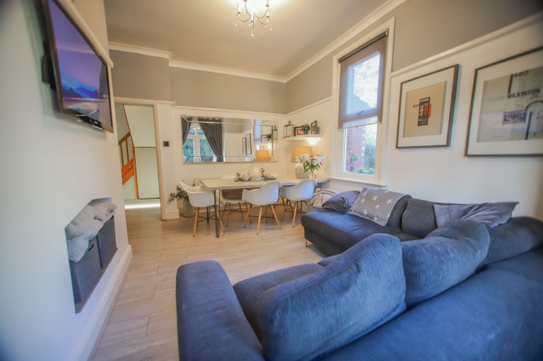 Images for Moorland Road, Stockport, SK2 EAID:425574707 BID:a331354c-8a27-4290-8521-a2425358b7e6