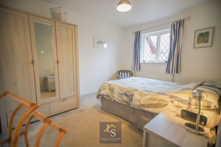 Images for Grange Road, Bramhall, SK7 EAID:425574707 BID:a331354c-8a27-4290-8521-a2425358b7e6