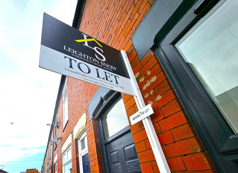 Images for 25 Pitt Street, Stockport, SK3 EAID:425574707 BID:4e9803c7-4032-406b-90d5-01d6ebc98bcc
