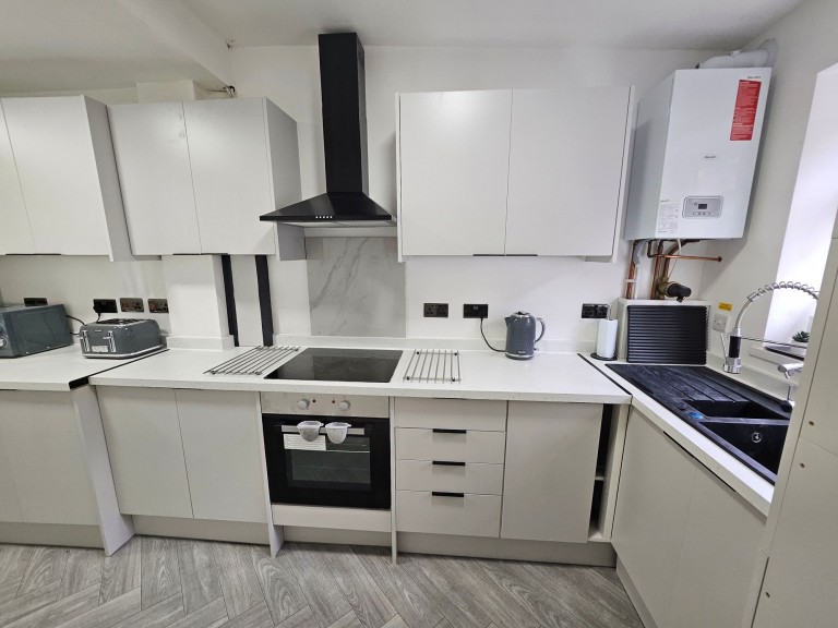 Images for 25 Pitt Street, Stockport, SK3 EAID:425574707 BID:4e9803c7-4032-406b-90d5-01d6ebc98bcc