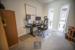 Images for Kinross Avenue, Stockport, SK2