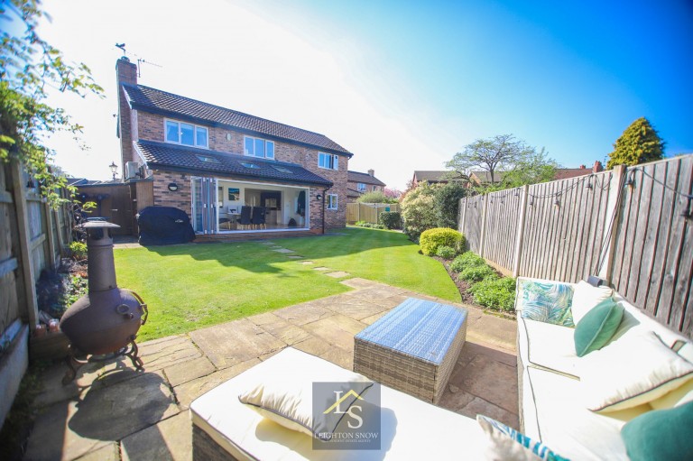 Images for Kinross Avenue, Stockport, SK2 EAID:425574707 BID:a331354c-8a27-4290-8521-a2425358b7e6