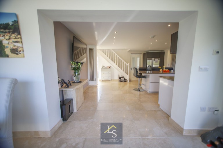 Images for Kinross Avenue, Stockport, SK2 EAID:425574707 BID:a331354c-8a27-4290-8521-a2425358b7e6