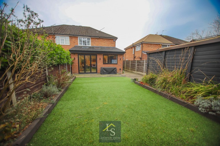 Images for Fountains Road, Bramhall, SK7 EAID:425574707 BID:a331354c-8a27-4290-8521-a2425358b7e6