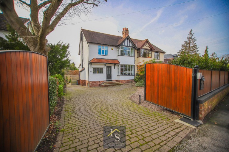 Images for Ack Lane East, Bramhall, SK7 EAID:425574707 BID:a331354c-8a27-4290-8521-a2425358b7e6