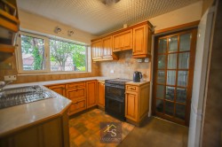 Images for Roundway, Bramhall, SK7
