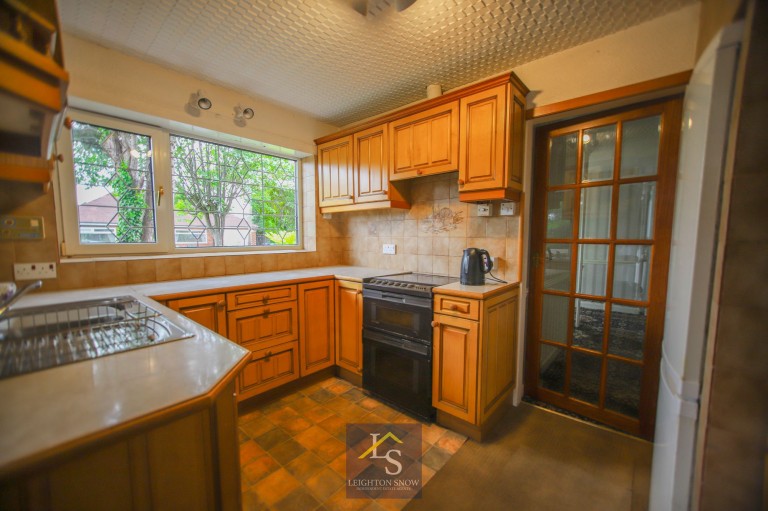 Images for Roundway, Bramhall, SK7 EAID:425574707 BID:a331354c-8a27-4290-8521-a2425358b7e6