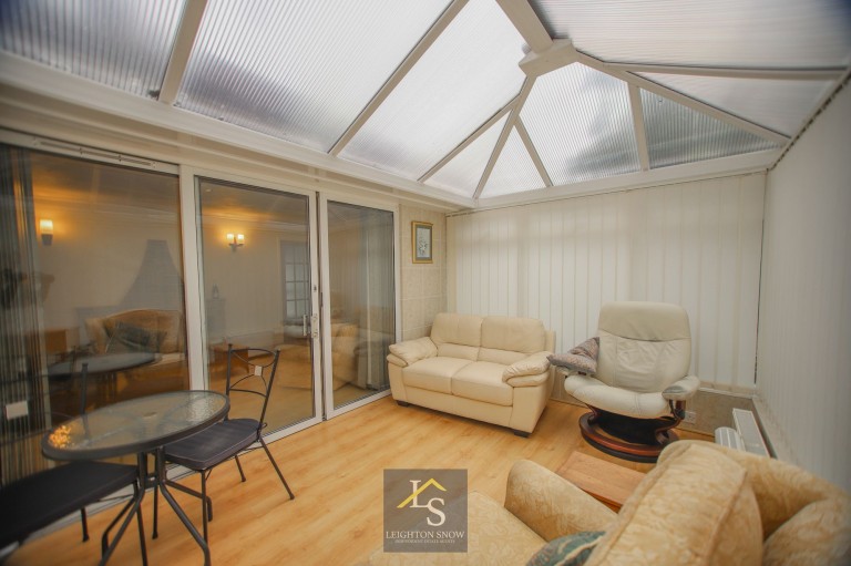 Images for Roundway, Bramhall, SK7 EAID:425574707 BID:a331354c-8a27-4290-8521-a2425358b7e6