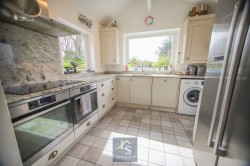Images for Flowery Field, Stockport, SK2