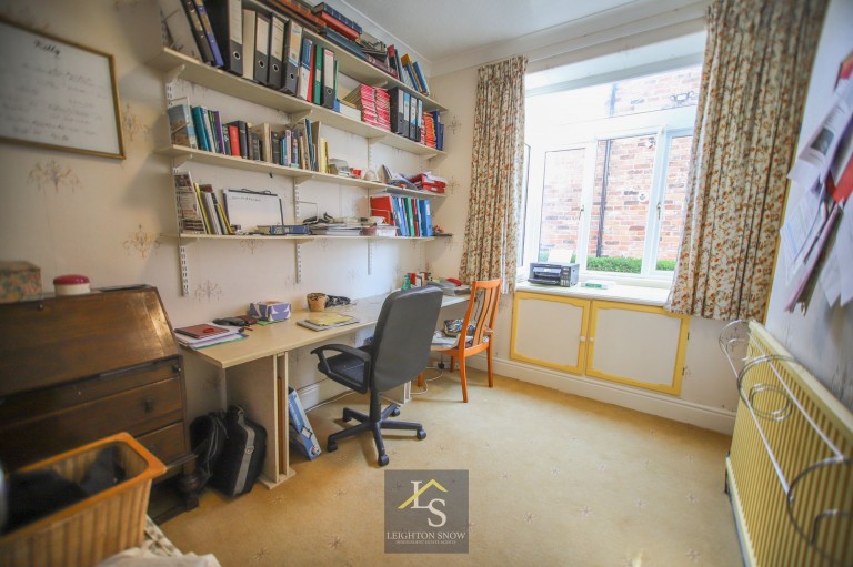 Images for Holly Road, Bramhall, SK7 EAID:425574707 BID:a331354c-8a27-4290-8521-a2425358b7e6