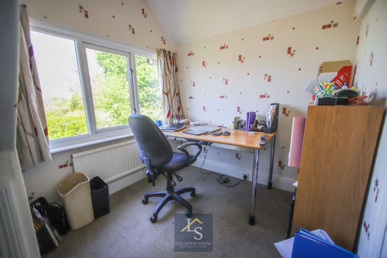 Images for Holly Road, Bramhall, SK7 EAID:425574707 BID:a331354c-8a27-4290-8521-a2425358b7e6