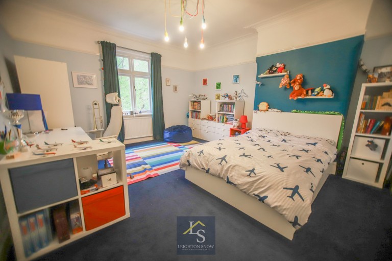 Images for Ogden Road, Bramhall, SK7 EAID:425574707 BID:a331354c-8a27-4290-8521-a2425358b7e6