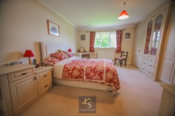 Images for Roseneath, Bramhall, SK7