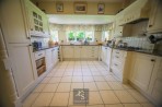 Roseneath, Bramhall, sk7