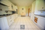 Roseneath, Bramhall, sk7