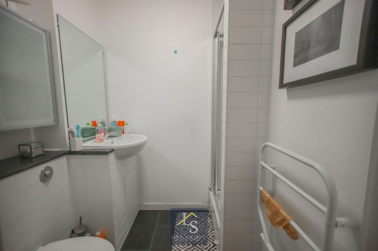 Images for Houldsworth Street, Reddish, SK5 EAID:425574707 BID:a331354c-8a27-4290-8521-a2425358b7e6