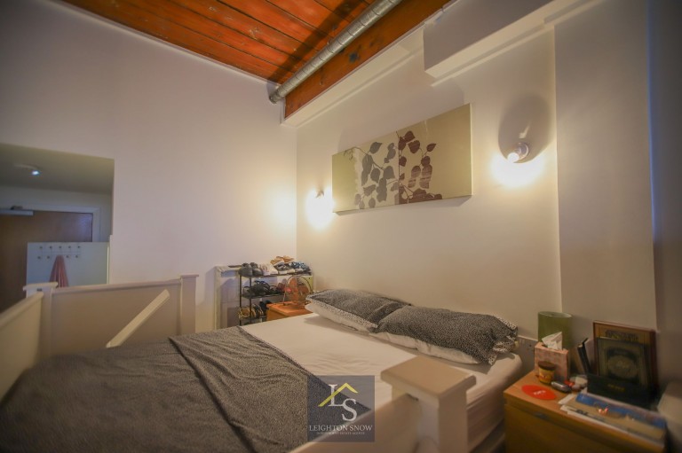 Images for Houldsworth Street, Reddish, SK5 EAID:425574707 BID:a331354c-8a27-4290-8521-a2425358b7e6