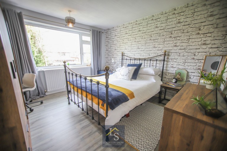 Images for Vicarage Avenue, Cheadle Hulme, SK8 EAID:425574707 BID:a331354c-8a27-4290-8521-a2425358b7e6