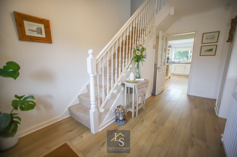 Images for Vicarage Avenue, Cheadle Hulme, SK8 EAID:425574707 BID:a331354c-8a27-4290-8521-a2425358b7e6