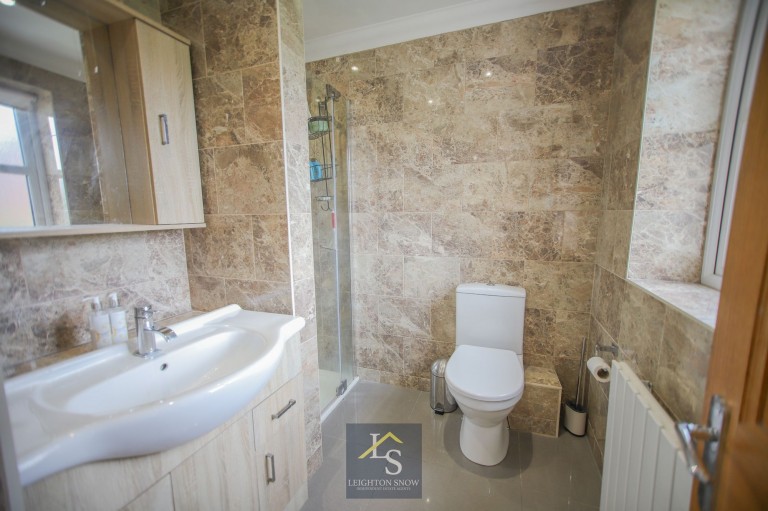 Images for Hartwell Grove, Stockport, SK3 EAID:425574707 BID:a331354c-8a27-4290-8521-a2425358b7e6