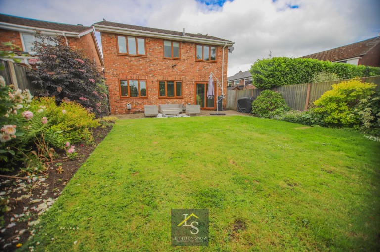 Images for Hartwell Grove, Stockport, SK3 EAID:425574707 BID:a331354c-8a27-4290-8521-a2425358b7e6
