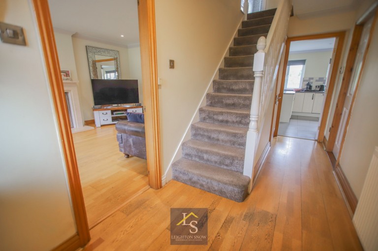 Images for Hartwell Grove, Stockport, SK3 EAID:425574707 BID:a331354c-8a27-4290-8521-a2425358b7e6