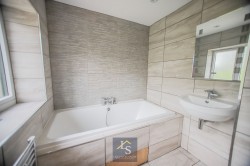 Images for Cringle Drive, Cheadle, SK8