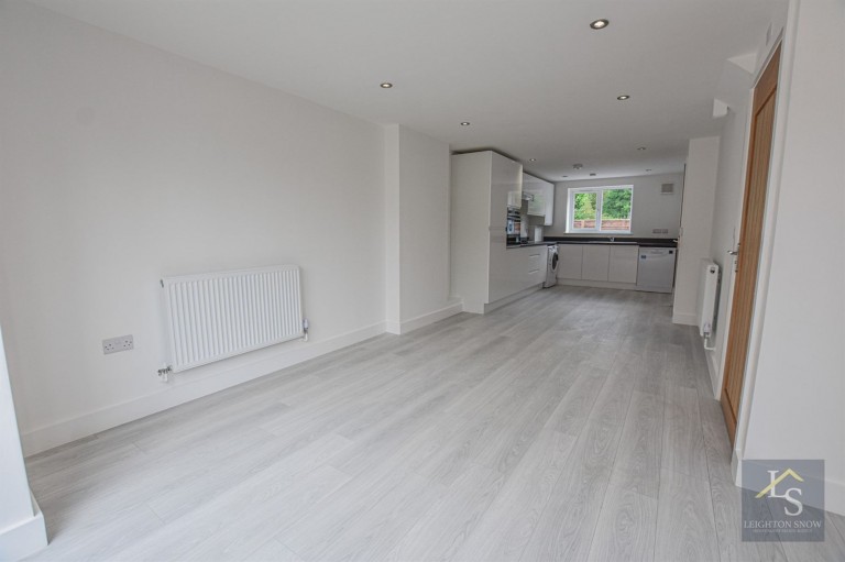 Images for Westmeath Avenue, Cheadle Hulme, SK8 EAID:425574707 BID:4e9803c7-4032-406b-90d5-01d6ebc98bcc