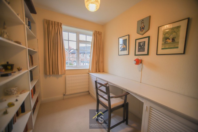 Images for Beathwaite Drive, Bramhall, SK7 EAID:425574707 BID:a331354c-8a27-4290-8521-a2425358b7e6