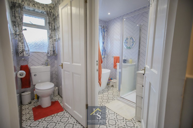 Images for Delfur Road, Bramhall, SK7 EAID:425574707 BID:a331354c-8a27-4290-8521-a2425358b7e6