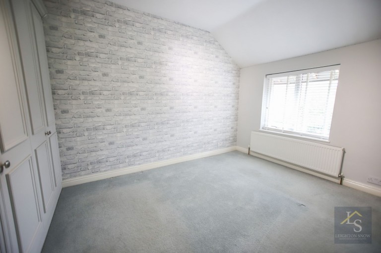 Images for Kitts Moss Lane, Bramhall, SK7 EAID:425574707 BID:a331354c-8a27-4290-8521-a2425358b7e6