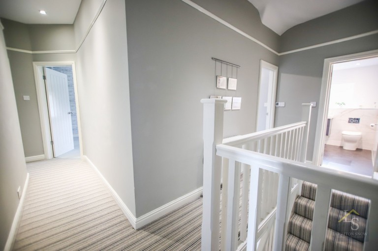 Images for Kitts Moss Lane, Bramhall, SK7 EAID:425574707 BID:a331354c-8a27-4290-8521-a2425358b7e6