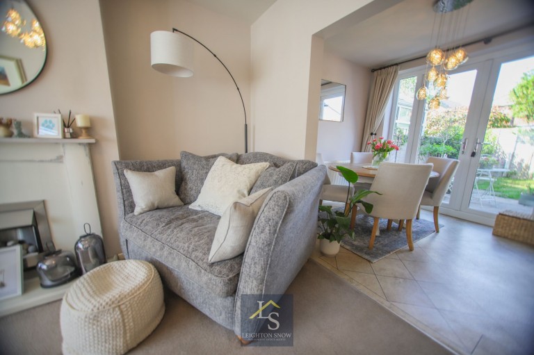 Images for Canberra Road, Bramhall, SK7 EAID:425574707 BID:a331354c-8a27-4290-8521-a2425358b7e6