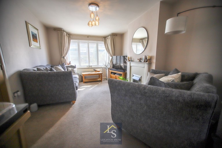 Images for Canberra Road, Bramhall, SK7 EAID:425574707 BID:a331354c-8a27-4290-8521-a2425358b7e6