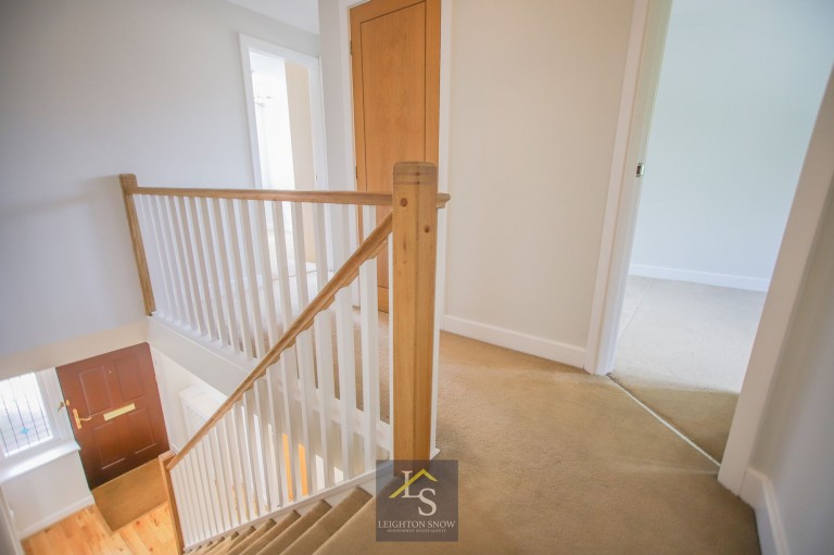 Images for Glenville Close, Cheadle Hulme, SK8 EAID:425574707 BID:a331354c-8a27-4290-8521-a2425358b7e6
