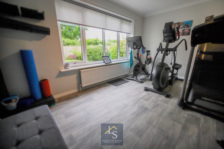 Images for Regent Close, Bramhall, SK7 EAID:425574707 BID:a331354c-8a27-4290-8521-a2425358b7e6