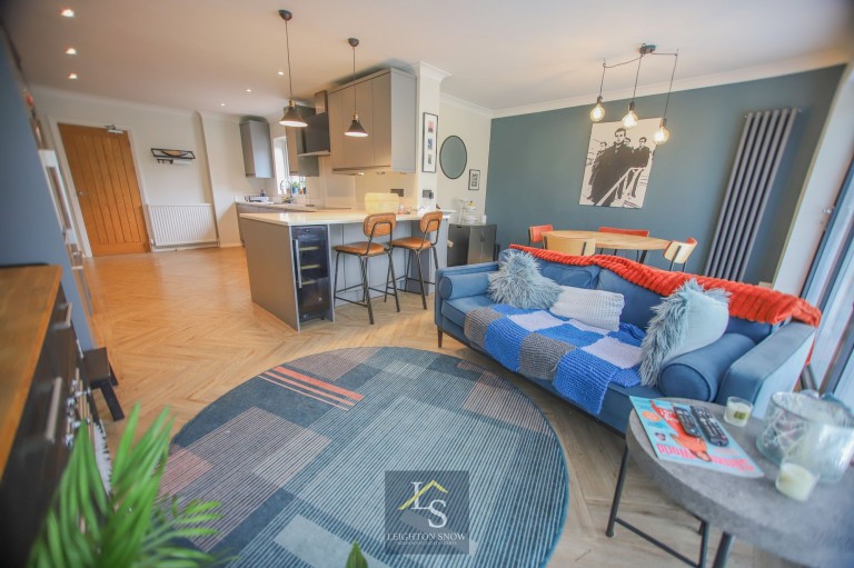 Images for Regent Close, Bramhall, SK7 EAID:425574707 BID:a331354c-8a27-4290-8521-a2425358b7e6