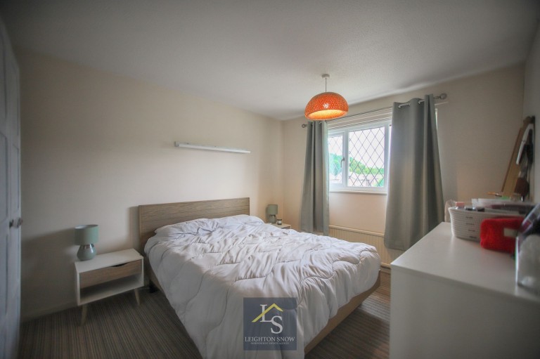 Images for Duncombe Close, Bramhall, SK7 EAID:425574707 BID:a331354c-8a27-4290-8521-a2425358b7e6
